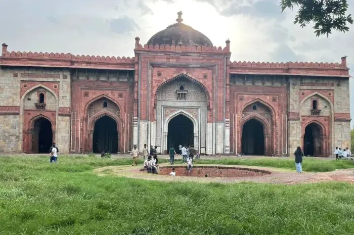 Exploring the Gardens and Museum