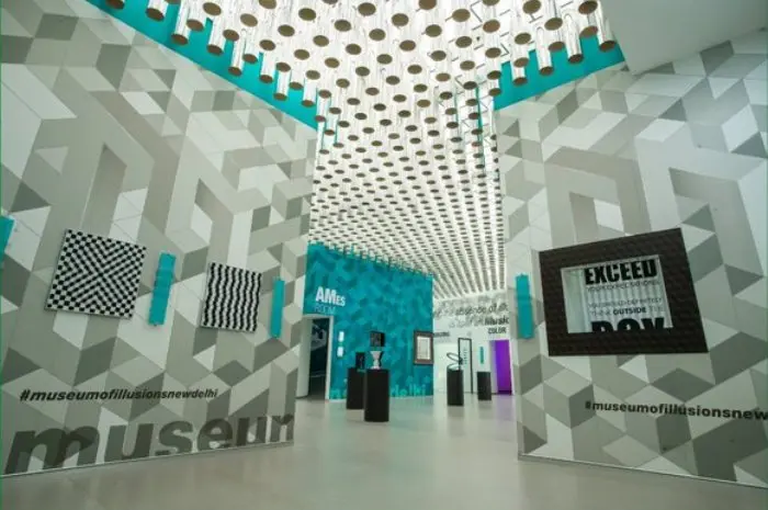 Museum of Illusions